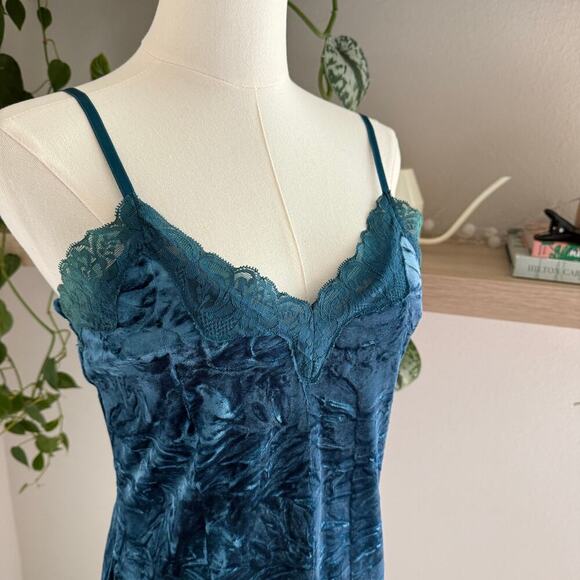 INC Crushed Velvet Teal Blue Lace Cami Slip Tank  M Y2K Lingeriecore Fall - Picture 4 of 8